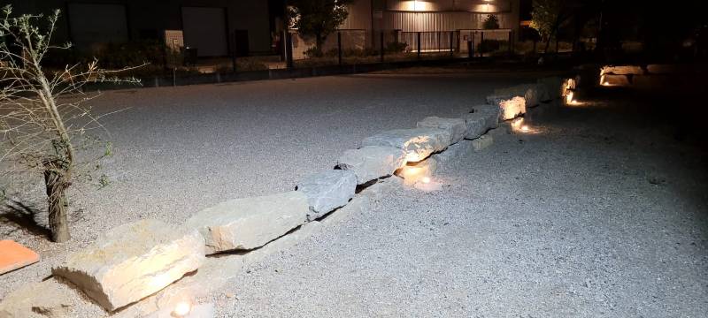 Empierrement de terrain à Cerdon pour rénovation extérieure avec apport de cailloux, finition durable et chantier rapide assuré